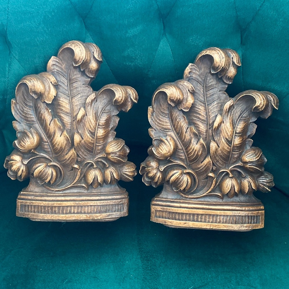Vintage Syroco Composite Wood Bookends Set Of 2
